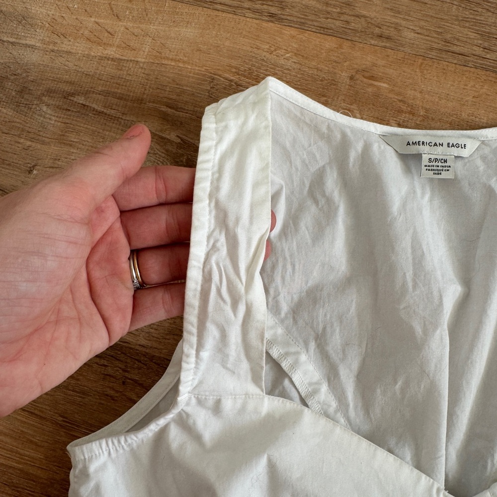 American Eagle White Tie Back Vest - Picture 3 of 5